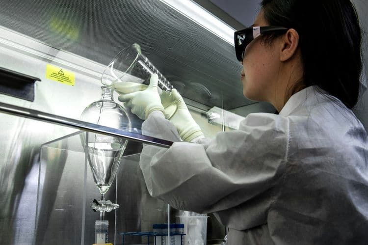 Bomb Calorimeter Guide: How It Works and Where It's Used